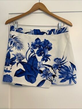 NWT- Rococo Sand White Mini Skirt with Blue Floral Print